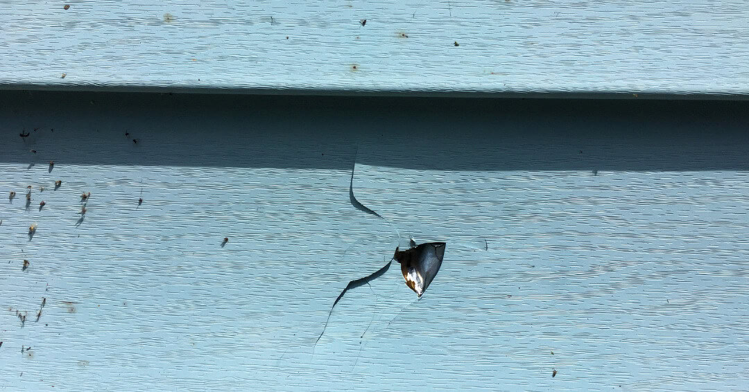 broken siding